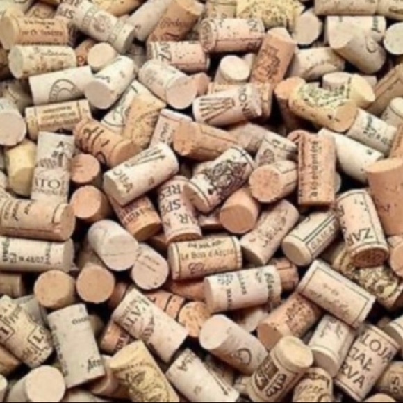 CORKS 100 Wine or Champagne Corks DYI Crafting Project Supplies Corkboard - Picture 1 of 12